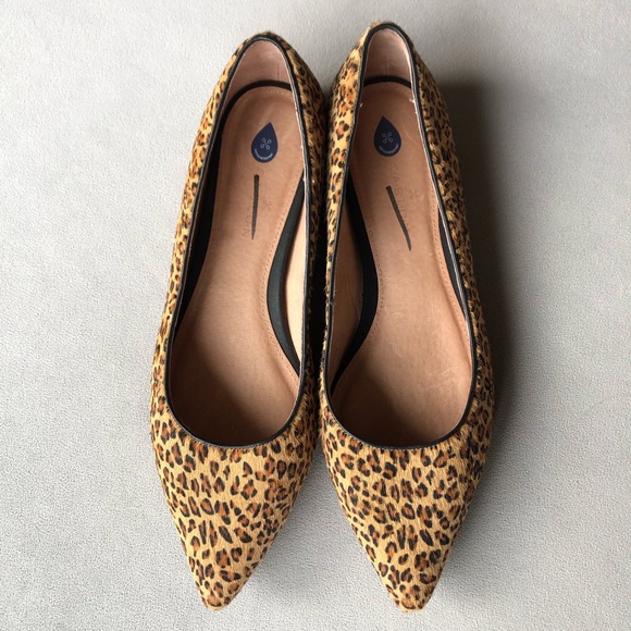 Caslon ~ Laurel Pointed Toe Water Resistant Flat ~ Women’s Size 10 - Picture 11 of 11